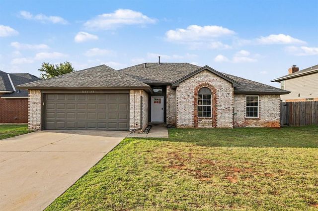 1161 McConnell Drive, Yukon, OK 73099