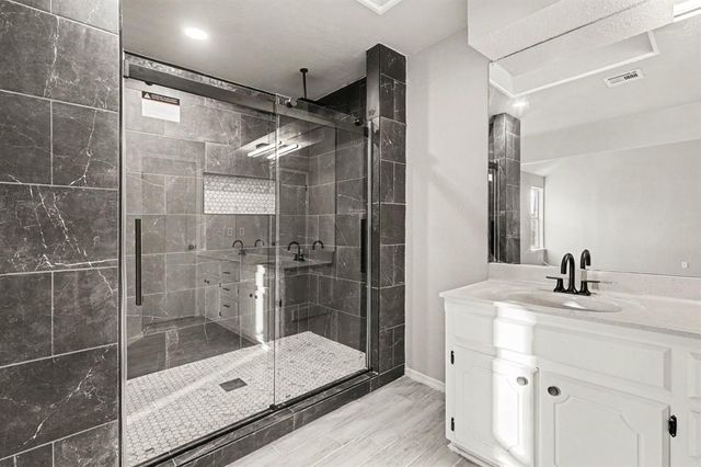 1161 McConnell Drive, Yukon, OK 73099