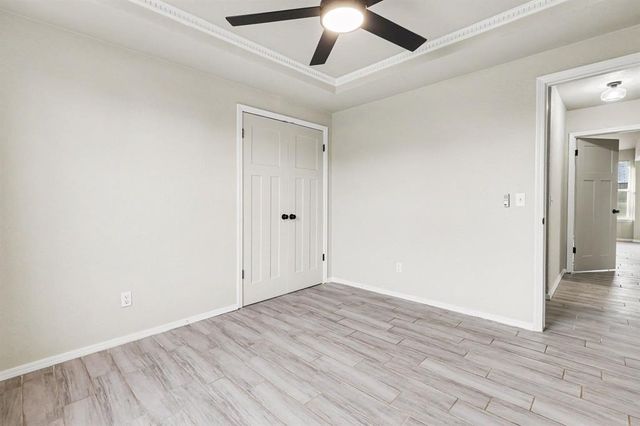 1161 McConnell Drive, Yukon, OK 73099