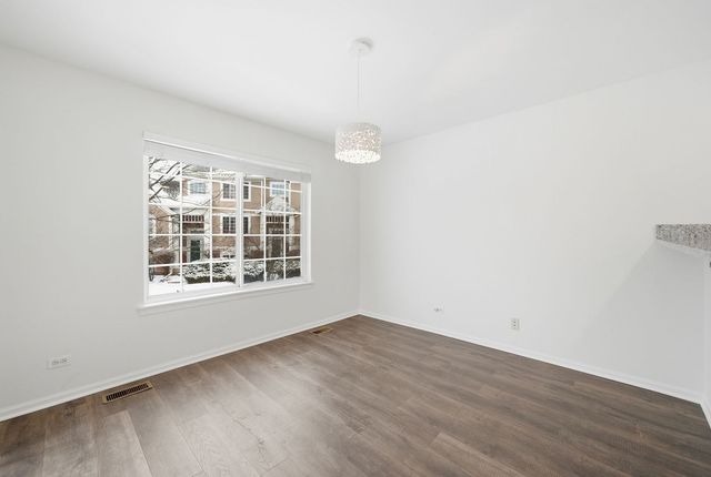 2330 Twilight Drive, Aurora, IL 60503