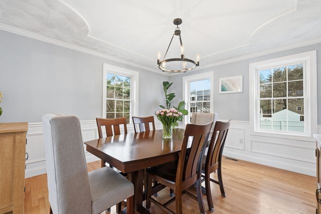 12 Bell Rd, Tewksbury, MA 01876