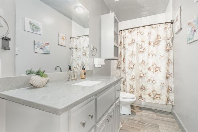 15304 Deer Valley Trail, Edmond, OK 73013