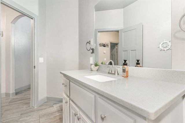 15304 Deer Valley Trail, Edmond, OK 73013