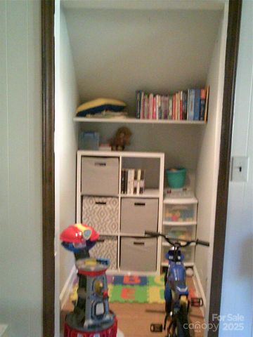 1339 Carmen Lane, Gastonia, NC 28054