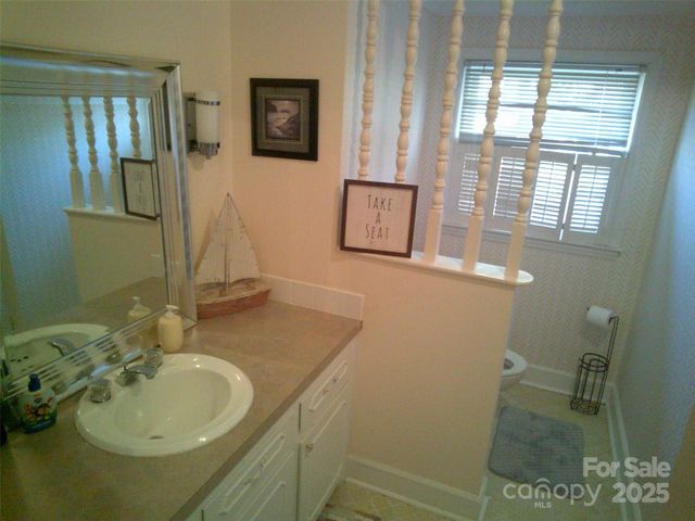 1339 Carmen Lane, Gastonia, NC 28054