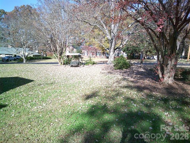 1339 Carmen Lane, Gastonia, NC 28054