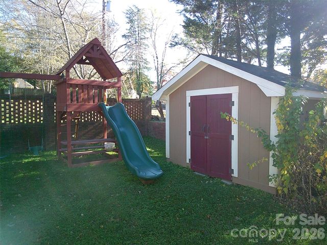 1339 Carmen Lane, Gastonia, NC 28054