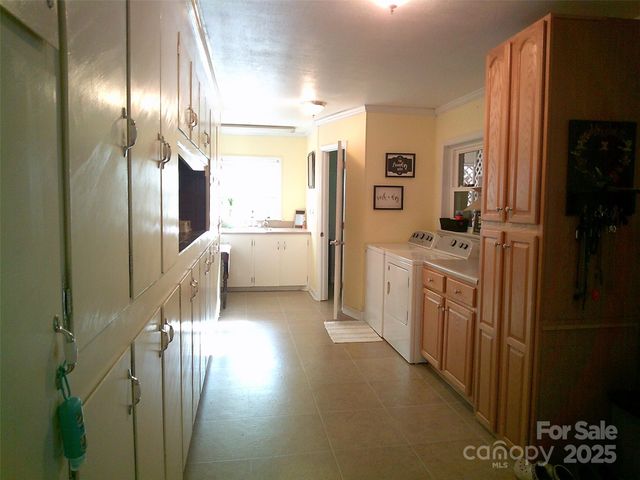 1339 Carmen Lane, Gastonia, NC 28054