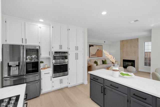 814 Schooner Bay Drive, Redwood City, CA 94065