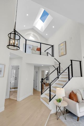 814 Schooner Bay Drive, Redwood City, CA 94065