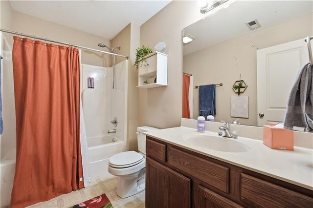 917 SW American Royal Way, Lee's Summit, MO 64081
