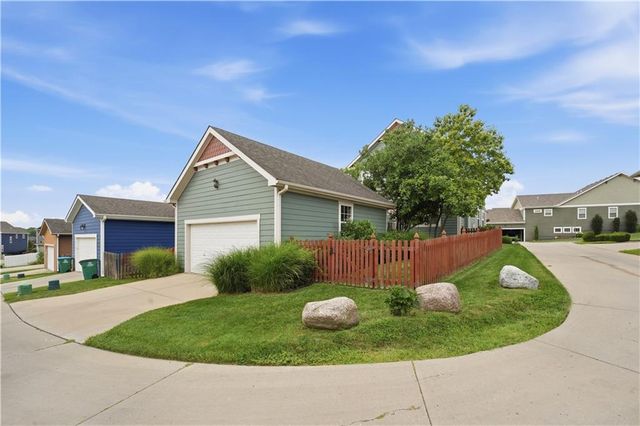 917 SW American Royal Way, Lee's Summit, MO 64081