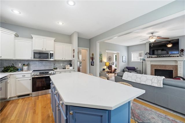 917 SW American Royal Way, Lee's Summit, MO 64081