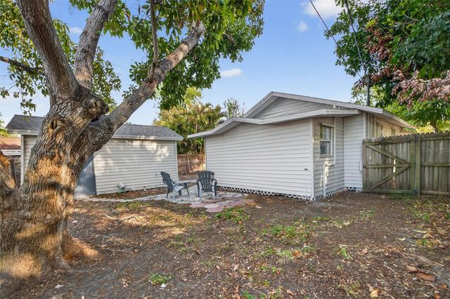 1777 28TH AVENUE N, St Petersburg, FL 33713