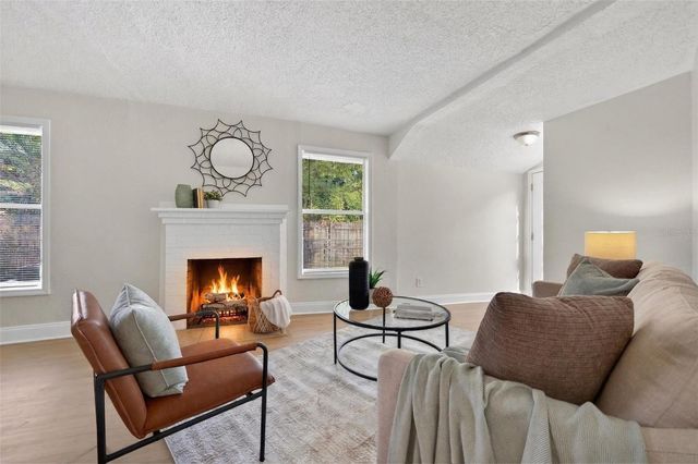 1777 28TH AVENUE N, St Petersburg, FL 33713