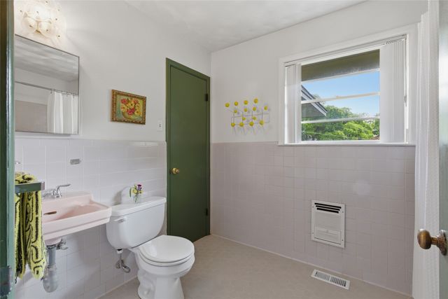 3929 S Franklin Street, Dallas, TX 75233