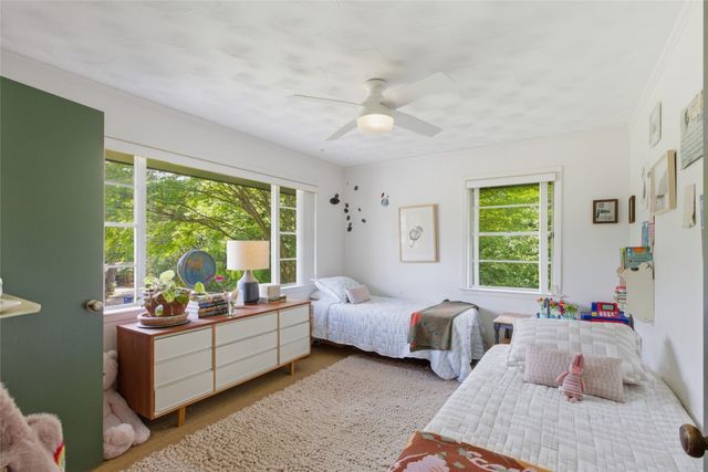 3929 S Franklin Street, Dallas, TX 75233