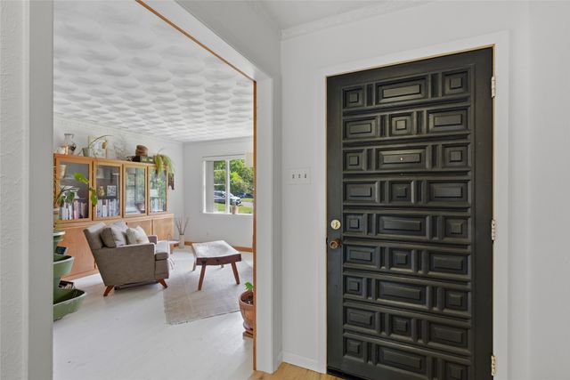 3929 S Franklin Street, Dallas, TX 75233