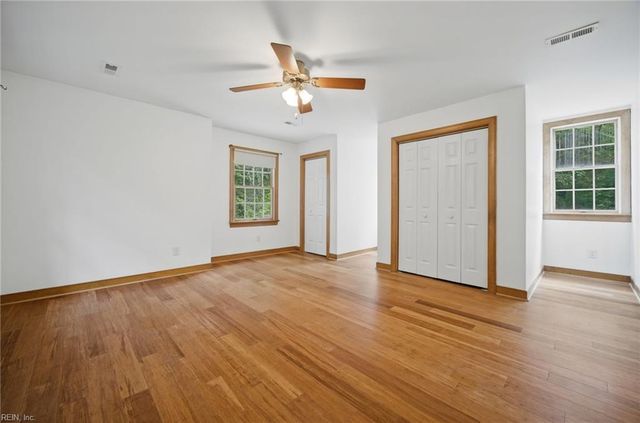 6657 Branch RD, Hayes, VA 23072
