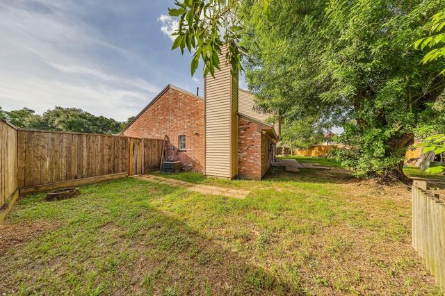 13303 Bridgepath Court, Houston, TX 77041