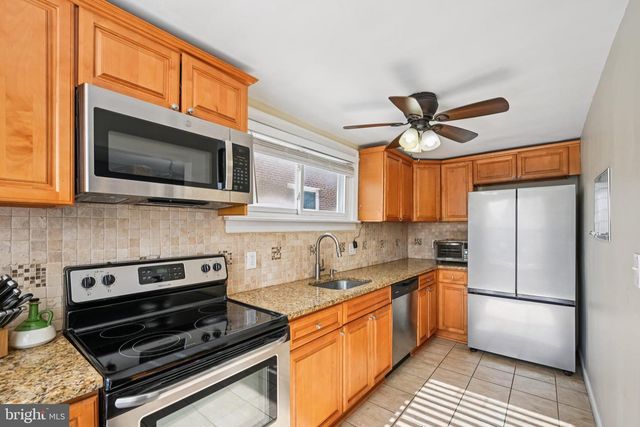 236 CAMBRIDGE RD, Clifton Heights, PA 19018