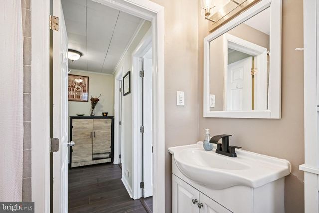 236 CAMBRIDGE RD, Clifton Heights, PA 19018