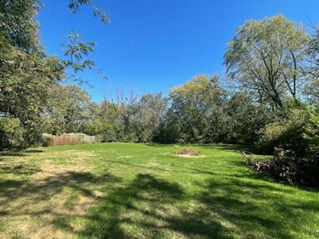 12905 S 82nd Court, Palos Park, IL 60464