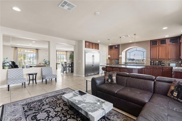 8508 Silver Coast Street, Las Vegas, NV 89139