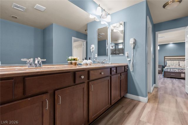 8508 Silver Coast Street, Las Vegas, NV 89139