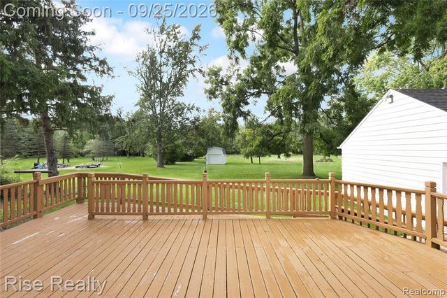 6130 Richfield Road, Flint, MI 48506