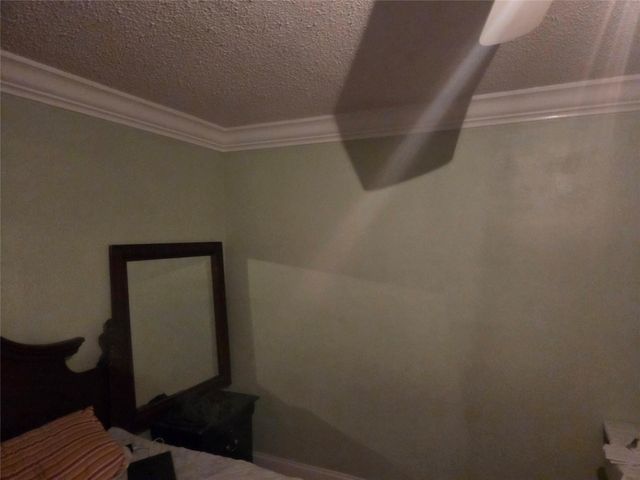 9604 NW 67th Ct, Tamarac, FL 33321