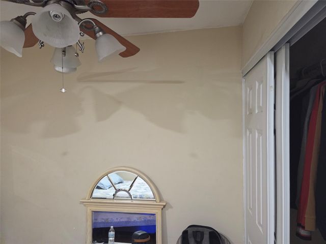 9604 NW 67th Ct, Tamarac, FL 33321