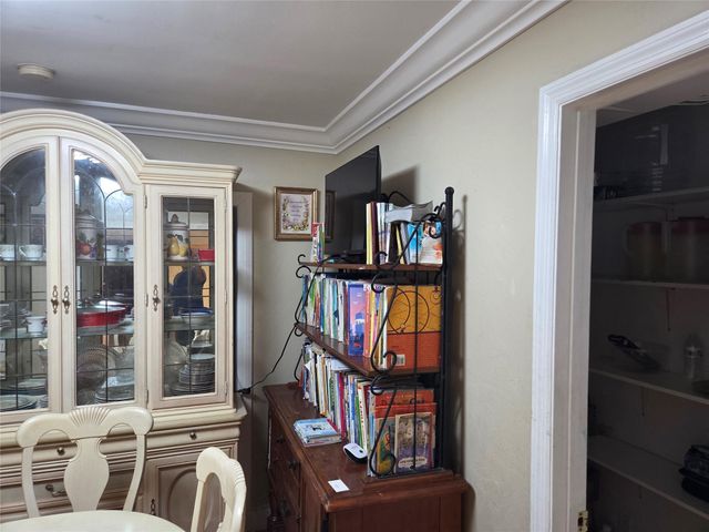 9604 NW 67th Ct, Tamarac, FL 33321