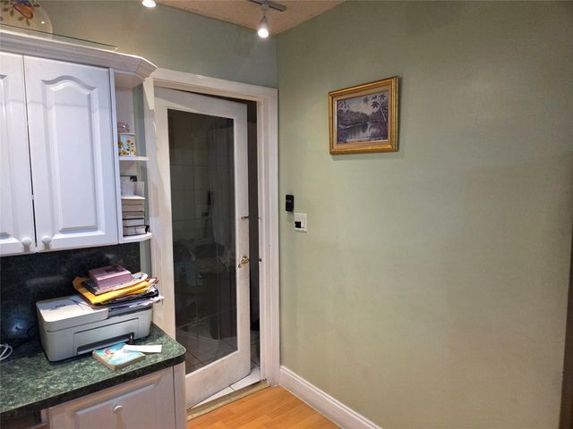 9604 NW 67th Ct, Tamarac, FL 33321