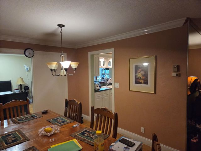 9604 NW 67th Ct, Tamarac, FL 33321