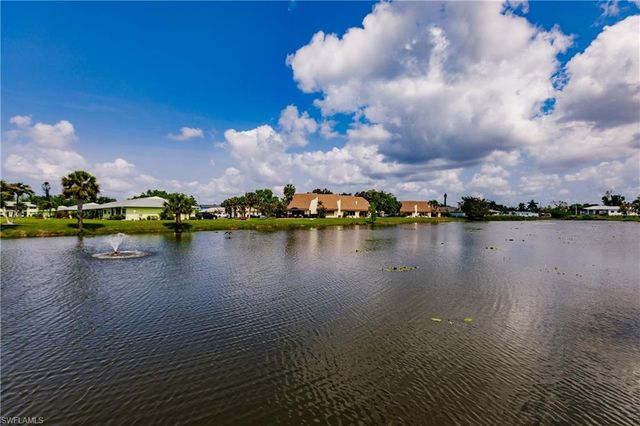 6824 Sandtrap DR 3, Fort Myers, FL 33919