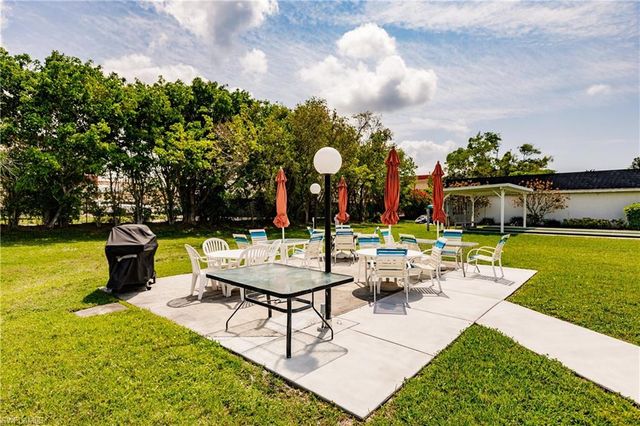 6824 Sandtrap DR 3, Fort Myers, FL 33919