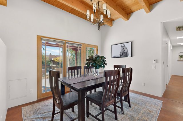 3 Calle Las Casas, Santa Fe, NM 87507