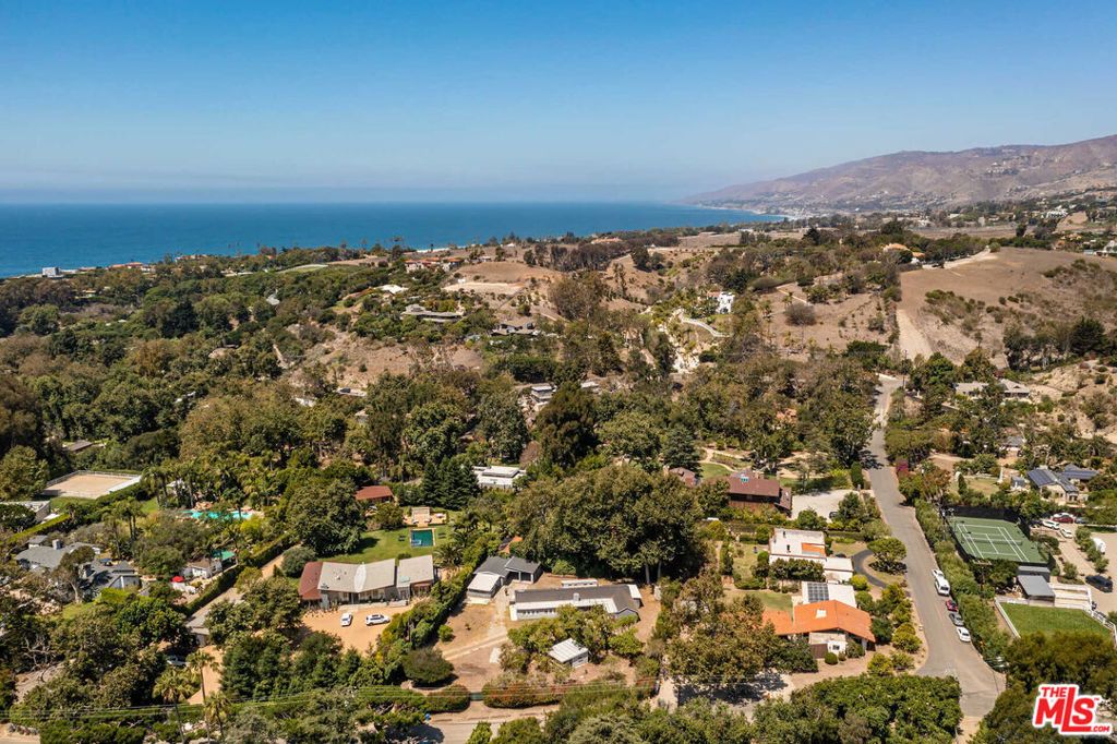 6225 Bonsall Drive, Malibu, CA 90265 — exterior