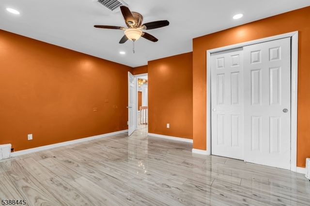 585 Noe Ave, Woodbridge Twp., NJ 07095