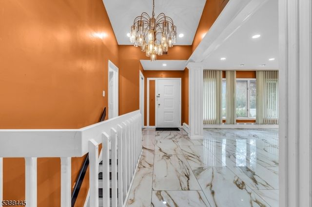 585 Noe Ave, Woodbridge Twp., NJ 07095