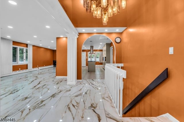 585 Noe Ave, Woodbridge Twp., NJ 07095