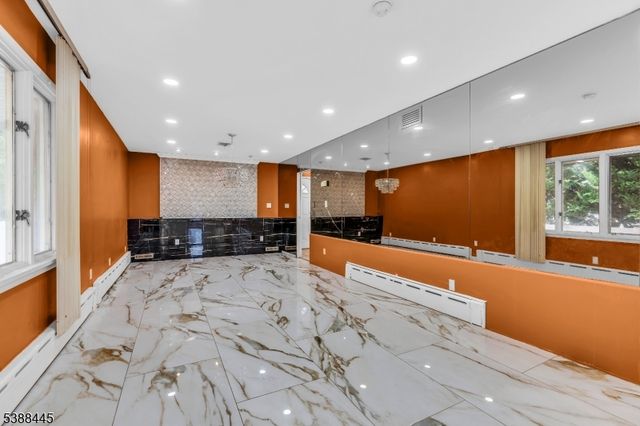 585 Noe Ave, Woodbridge Twp., NJ 07095