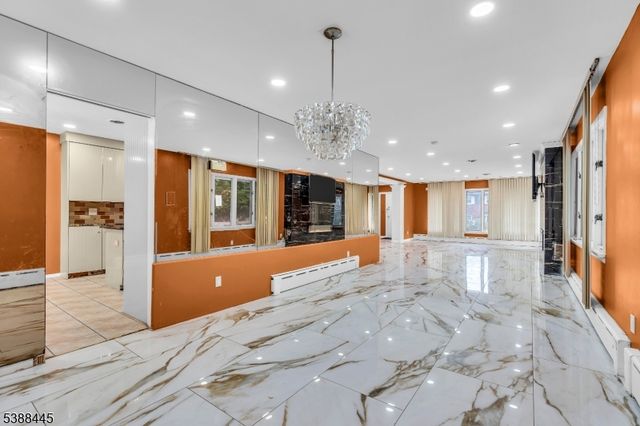 585 Noe Ave, Woodbridge Twp., NJ 07095