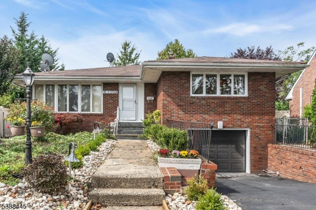 585 Noe Ave, Woodbridge Twp., NJ 07095