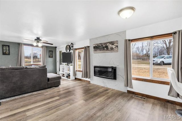 311 Friendship Lane, New Haven, MO 63068