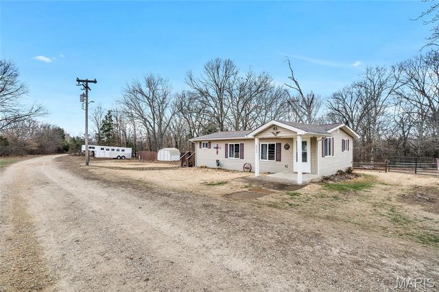 311 Friendship Lane, New Haven, MO 63068