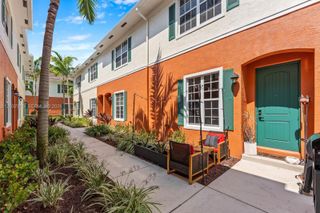 712 SW 2nd Way 712, Pompano Beach, FL 33060
