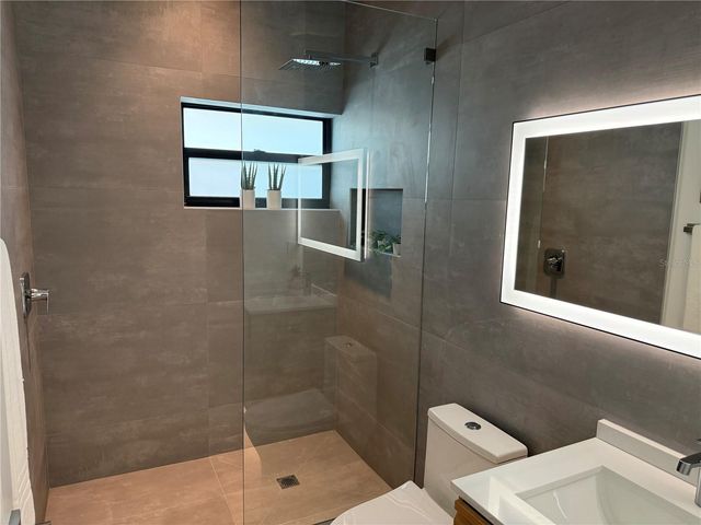 2306 VALENCIA DRIVE, Sarasota, FL 34239