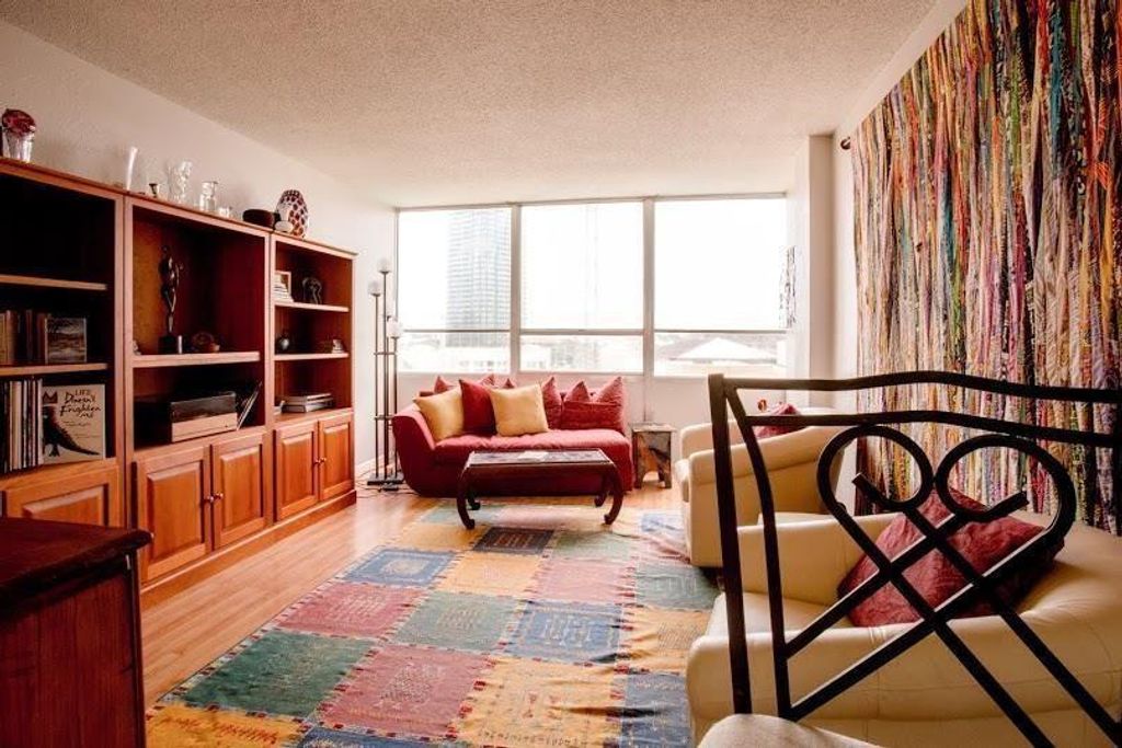 1800 Lavaca ST A-709, Austin, TX 78701